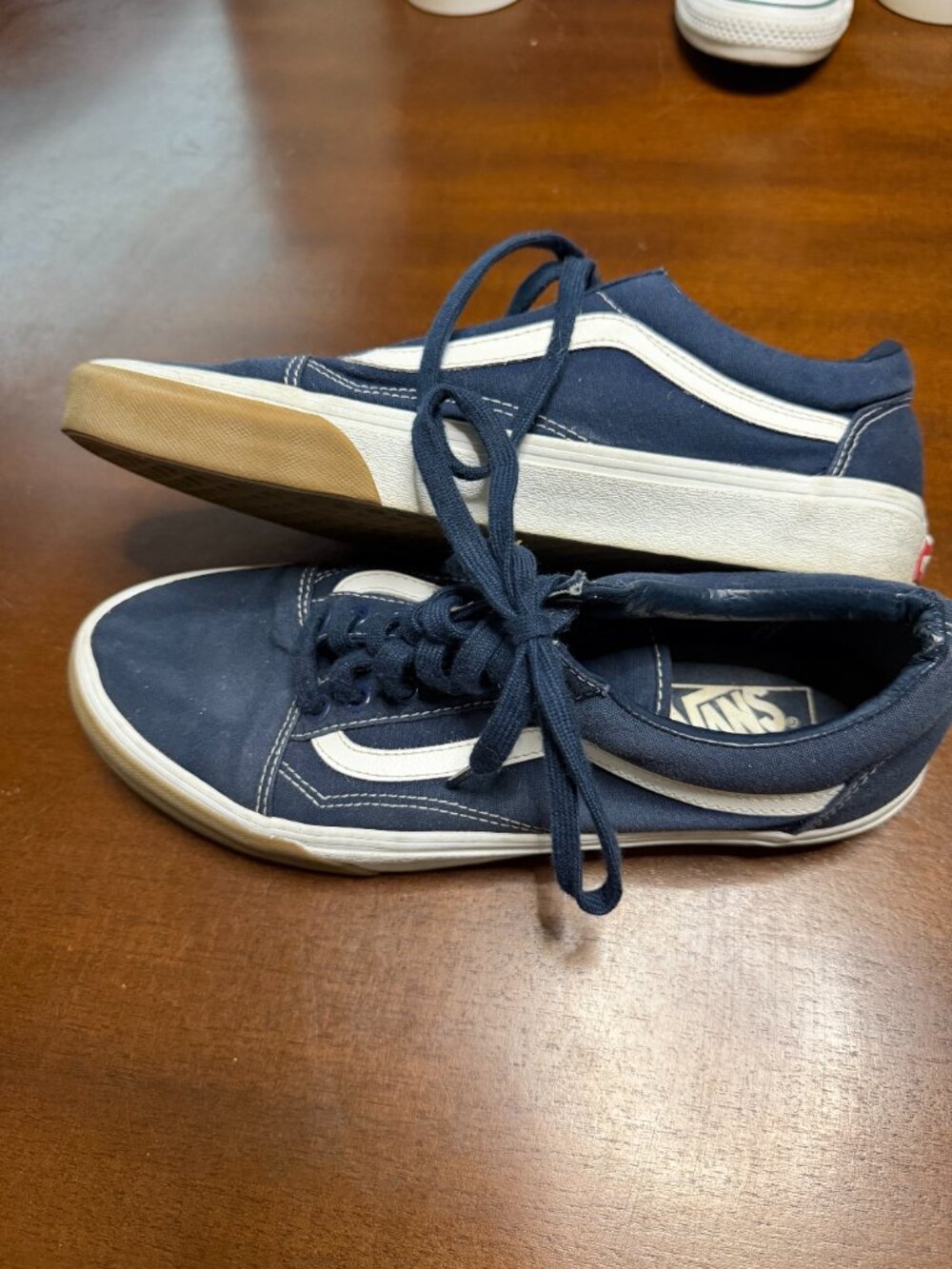 Vans Old Skool - Picture 2 of 3